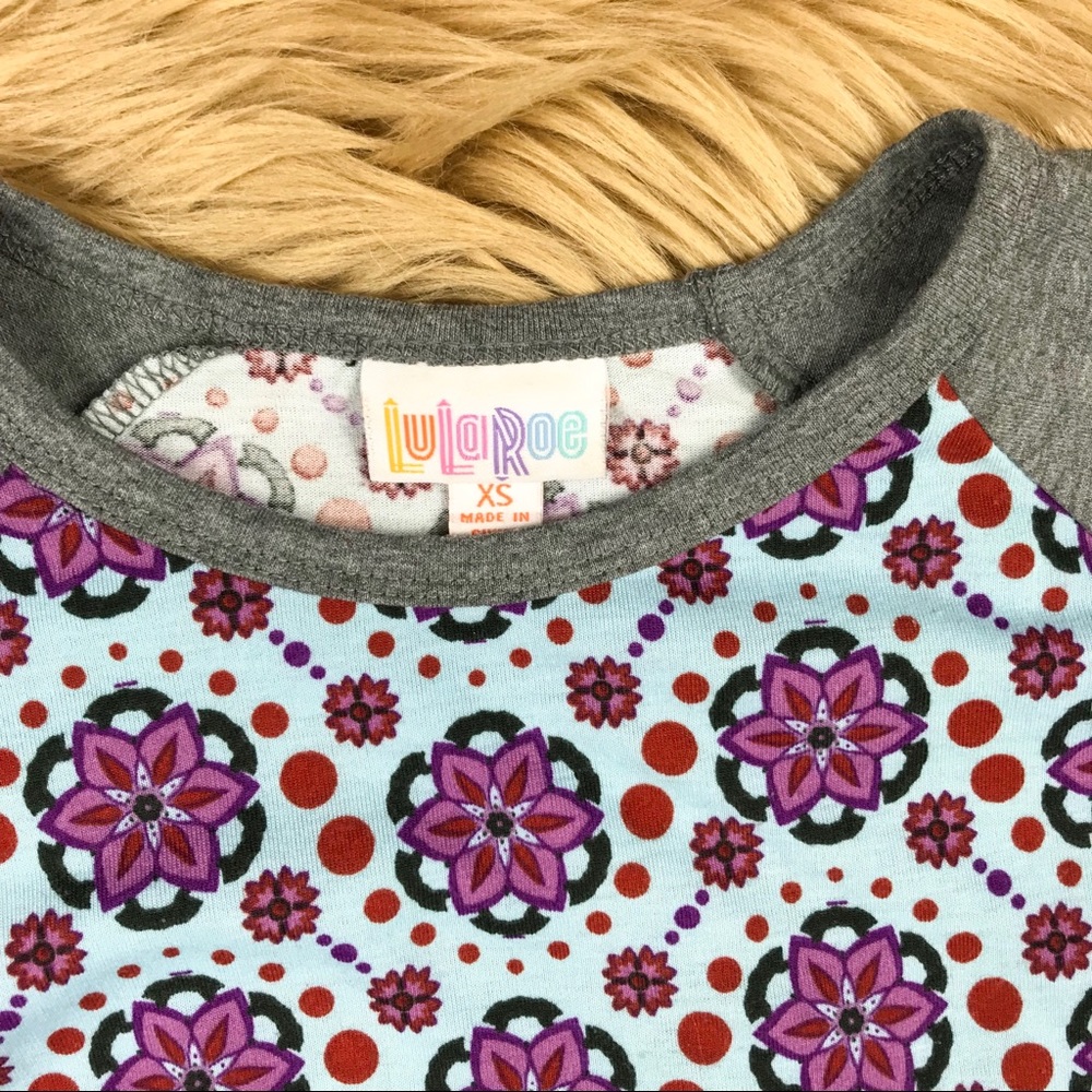 LuLaRoe Randy Top - Picture 3 of 7